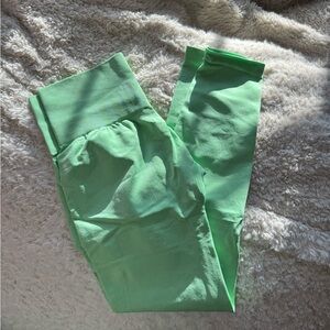 NVGTN contour seamless leggings Pistachio